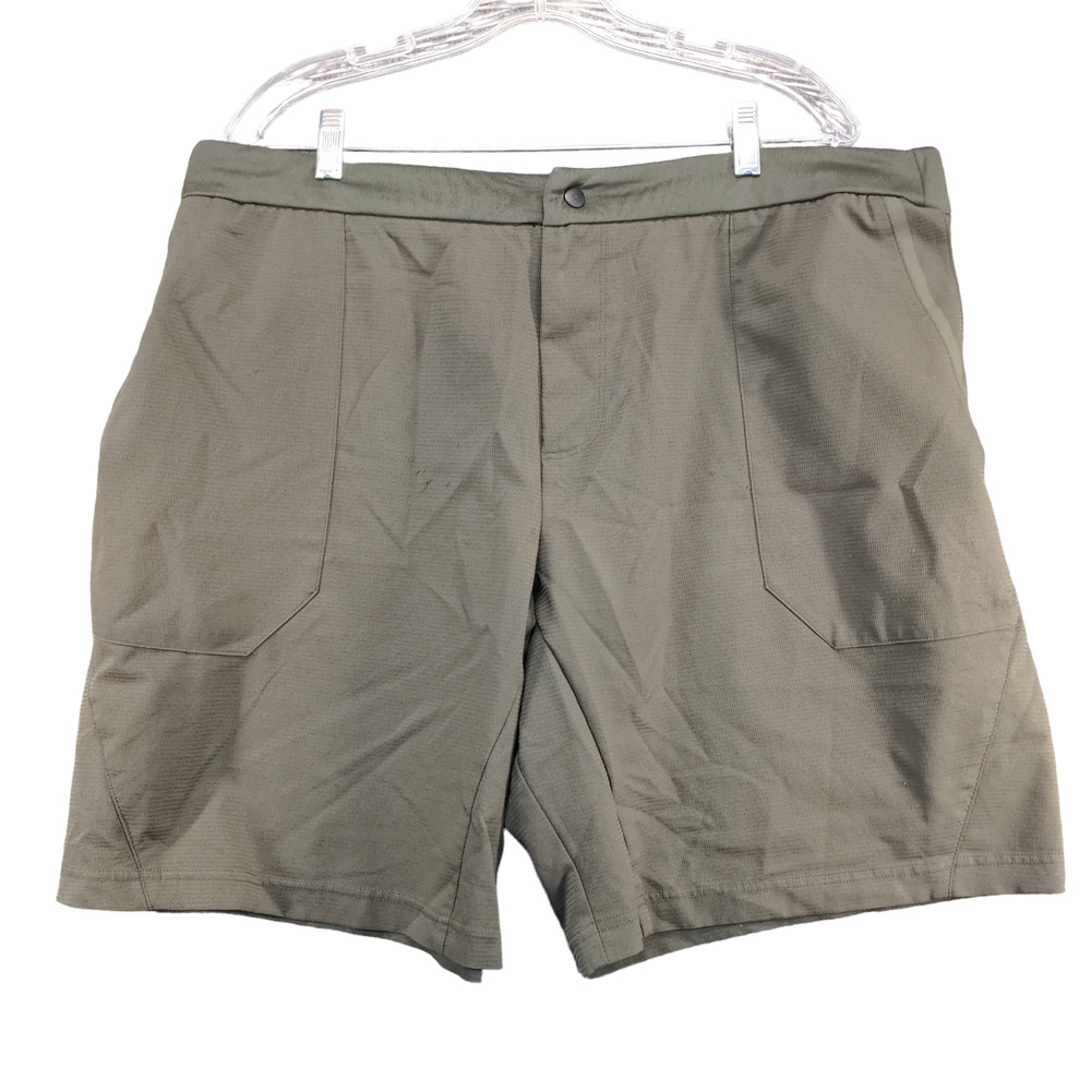 C9 by Champion Mens Shorts Green Size XXL 2XL Polyester Pockets